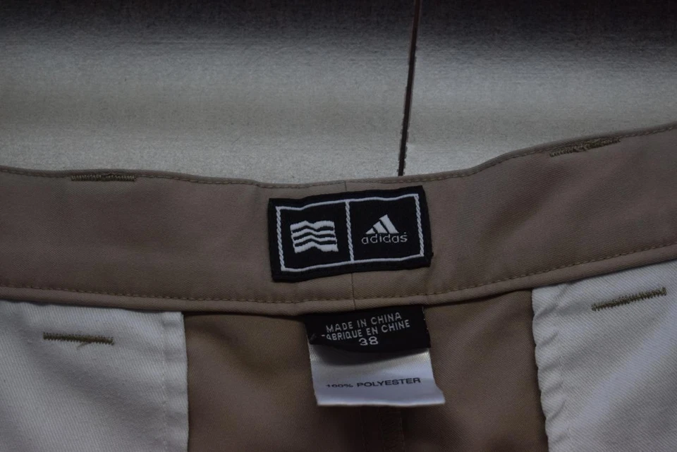 Pantalones Cortos de Golf Adidas Beige Plisados Rendimiento Atléticos Para Hombre Talla 38 Foto 4 de 4