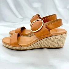 UGG Navee Brown Leather Buckle Platform Wedge Heels - Women’s 7