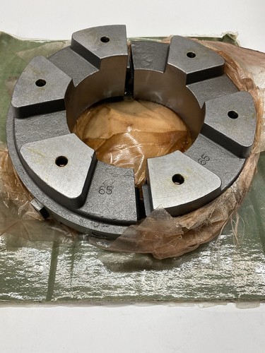 ~New~ Kingsbury Thrust Bearing 8'' Ring Base 27-8-13-D2 K051796 363126-1Z 65 - Picture 2 of 4