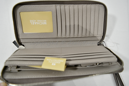 Michael Kors Mercer Travel Continental Wallet in Cinder - Grey Pebble Leather - Picture 4 of 11