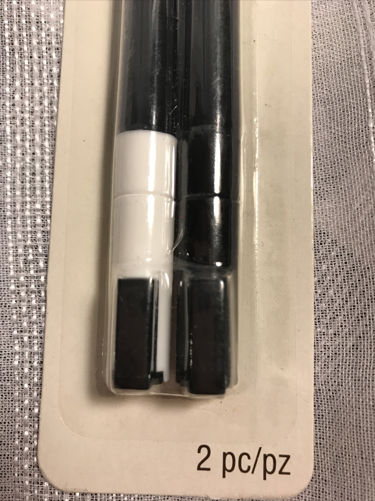 Recollections 2 Piece Black White Chalk Markers Paper Crafts Scrapbook Hobby NEW