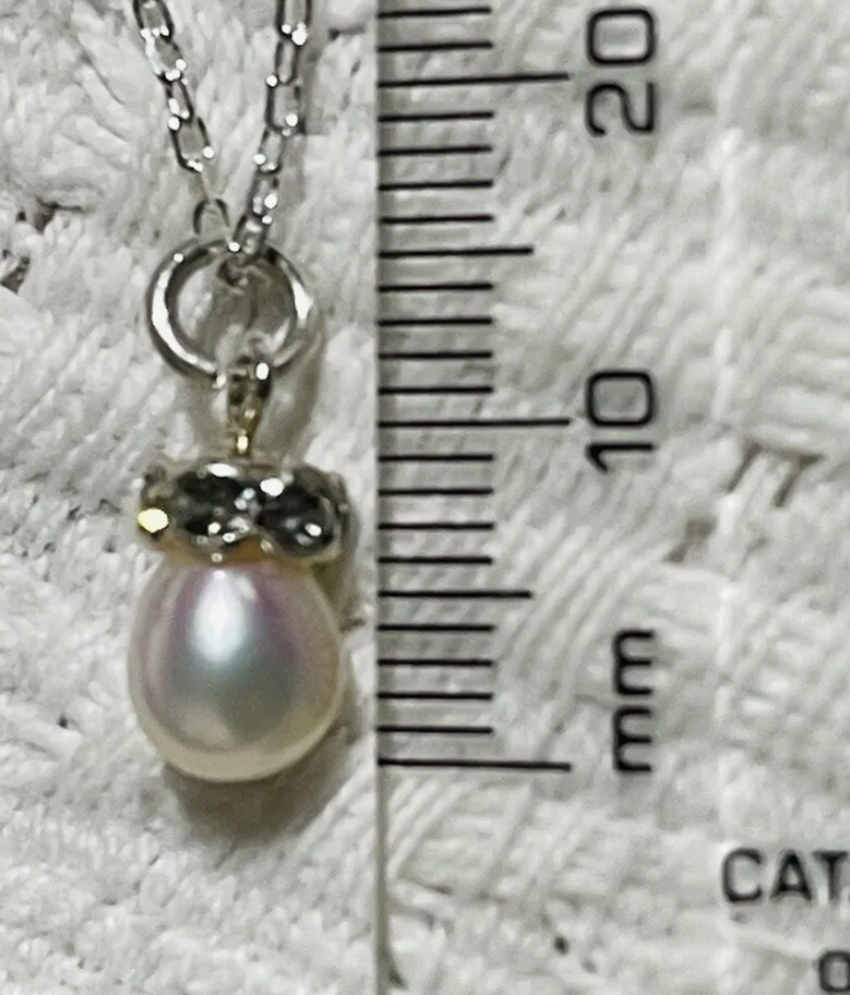 925 Sterling Silver Freshwater Pearl & CZ Pendant with 16-Inch Chain