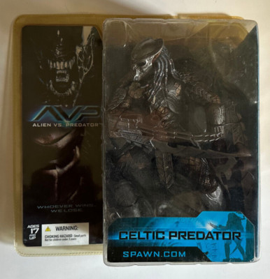 VINTAGE AVP ALIEN VS. PREDATOR MOVIE CELTIC PREDATOR NEW 2004 | eBay