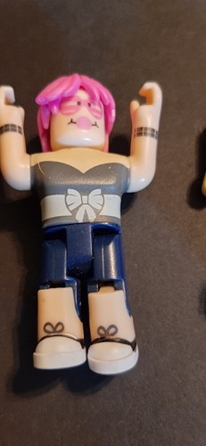 Roblox action figures Lot of 4 - Picture 12 of 12