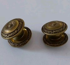 ANCIENNE PAIRE  de POIGNÉES  en BRONZE Signé