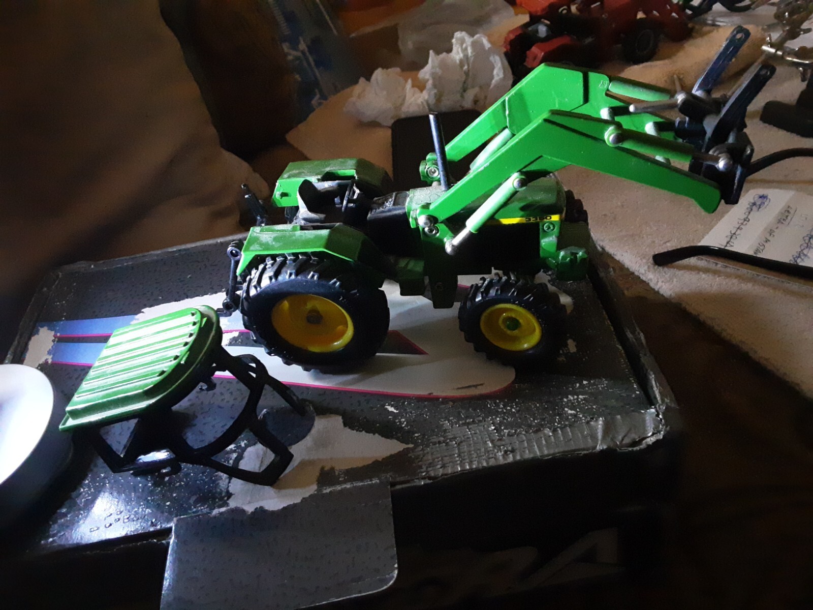 Picture 2 of 9