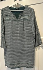 Madewell Dress Sz M 100% Silk Bell Sleeves, Green & White Print, Pockets, Lined