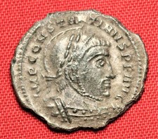 Ancient Roman Silvered Bronze AE3 Coin, Constantinus - Helmet