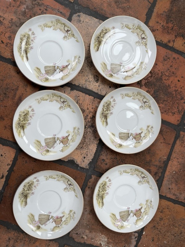 6 Vintage Holly Hobbie American Greetings Saucers