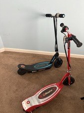 Razor E100 Kick Scooter Adjustable Gender Neutral, Black Blue