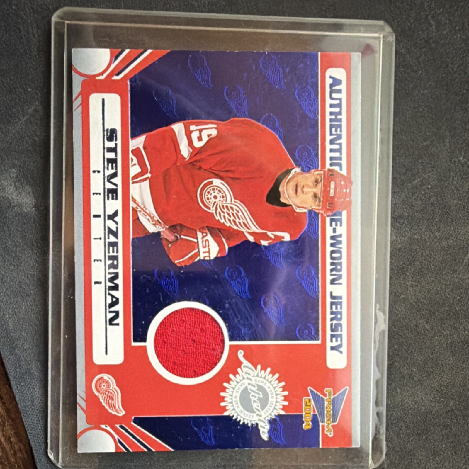 Pacific 2003-04 Prism Game-Worn Jersey Blue Steve Yzerman #118 Red Wings /90