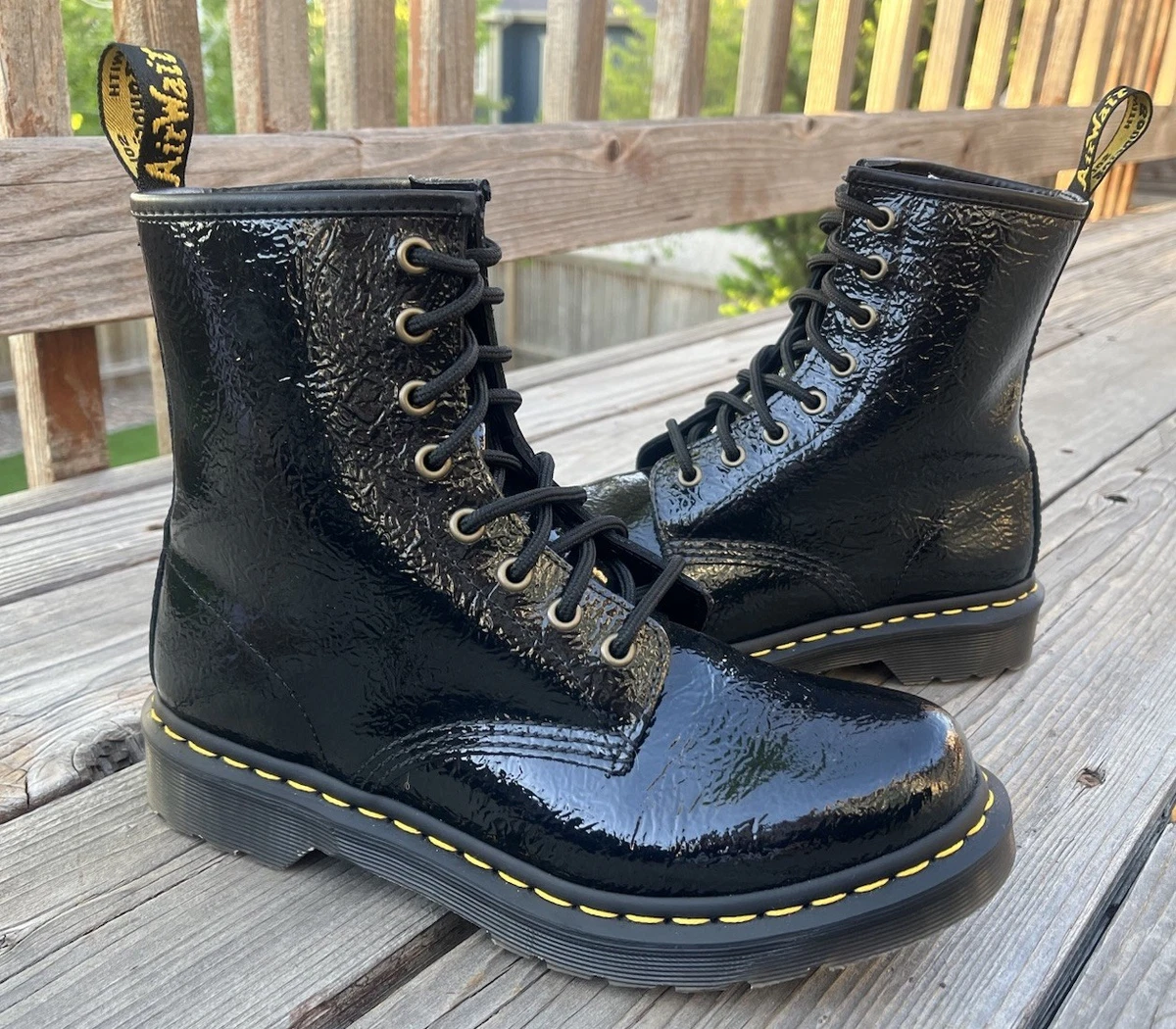 Dr. Martens 1460 Classic Black Patent Leather Lace-Up Combat Boots Size 10/11 Dr. Martens Patent Leather Lace Up Boots for Men for Sale  main image 2