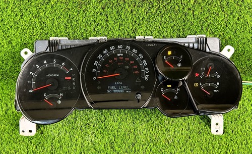 Toyota Sequoia 2008 Instrument Cluster speedometer Gauges Oem used 83800-0c760 - Picture 20 of 20