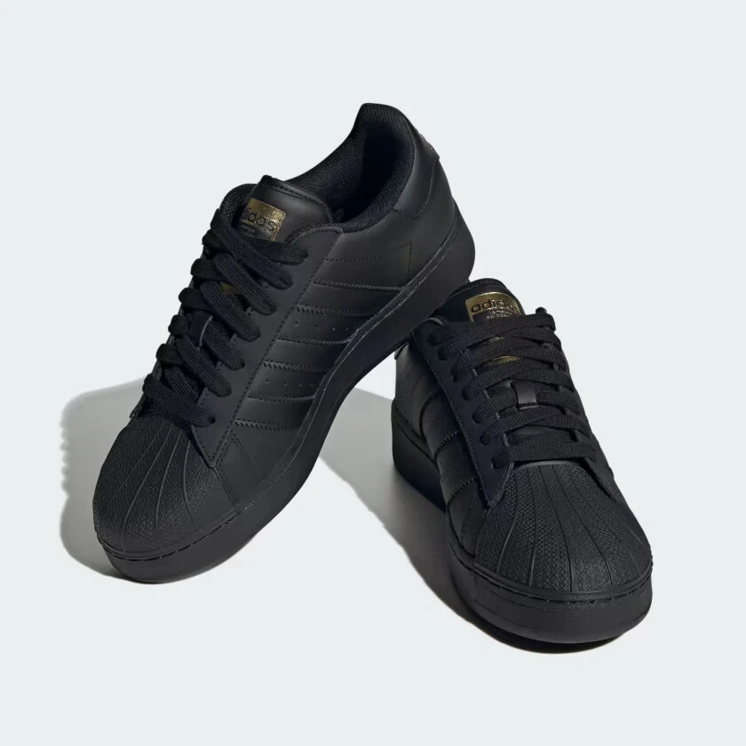 Men's shoes adidas Superstar Xlg Core Black/ Core Black/ Gold