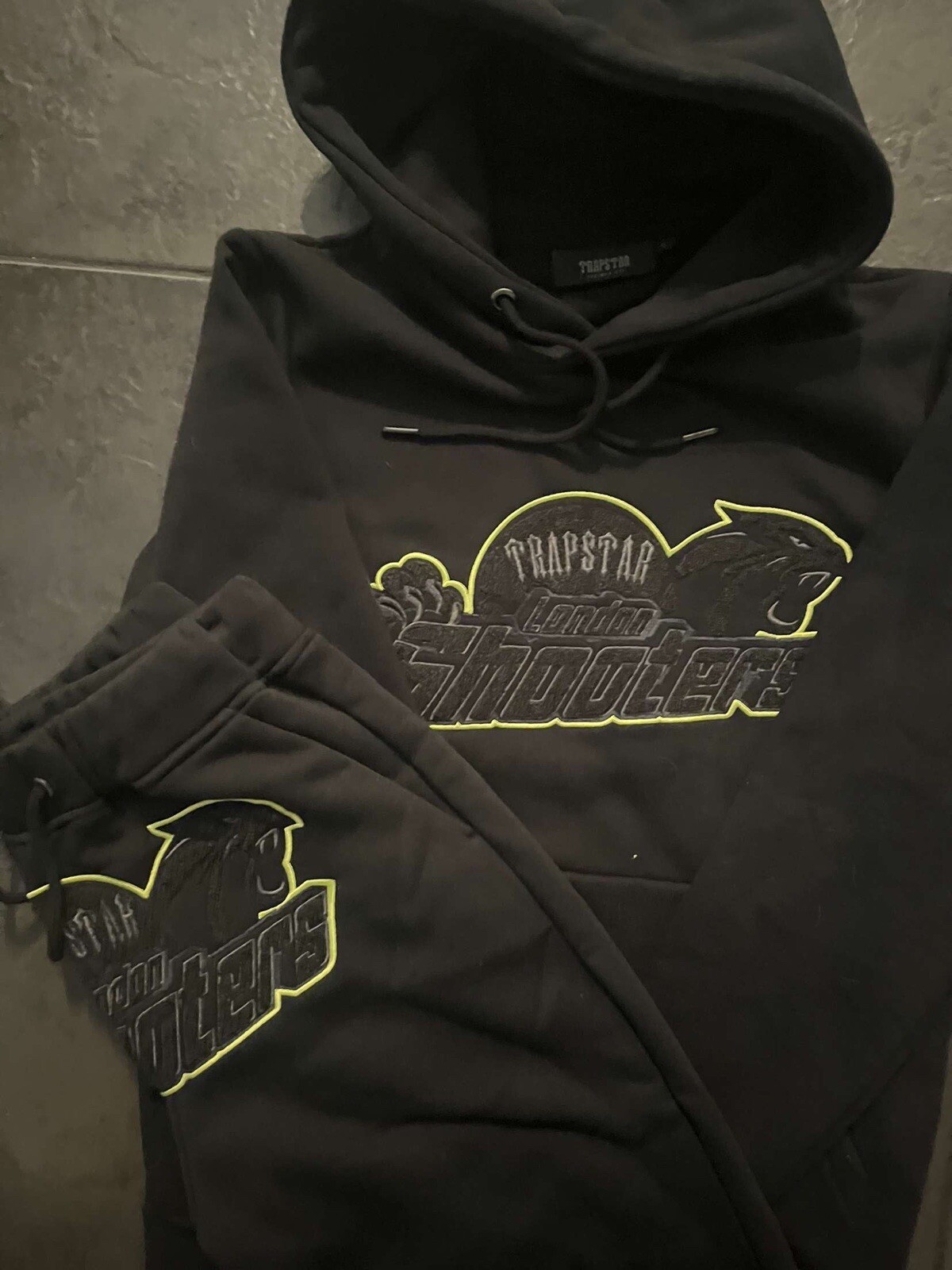 Size S Trapstar London Shooters Hooded Tracksuit Blackout eBay