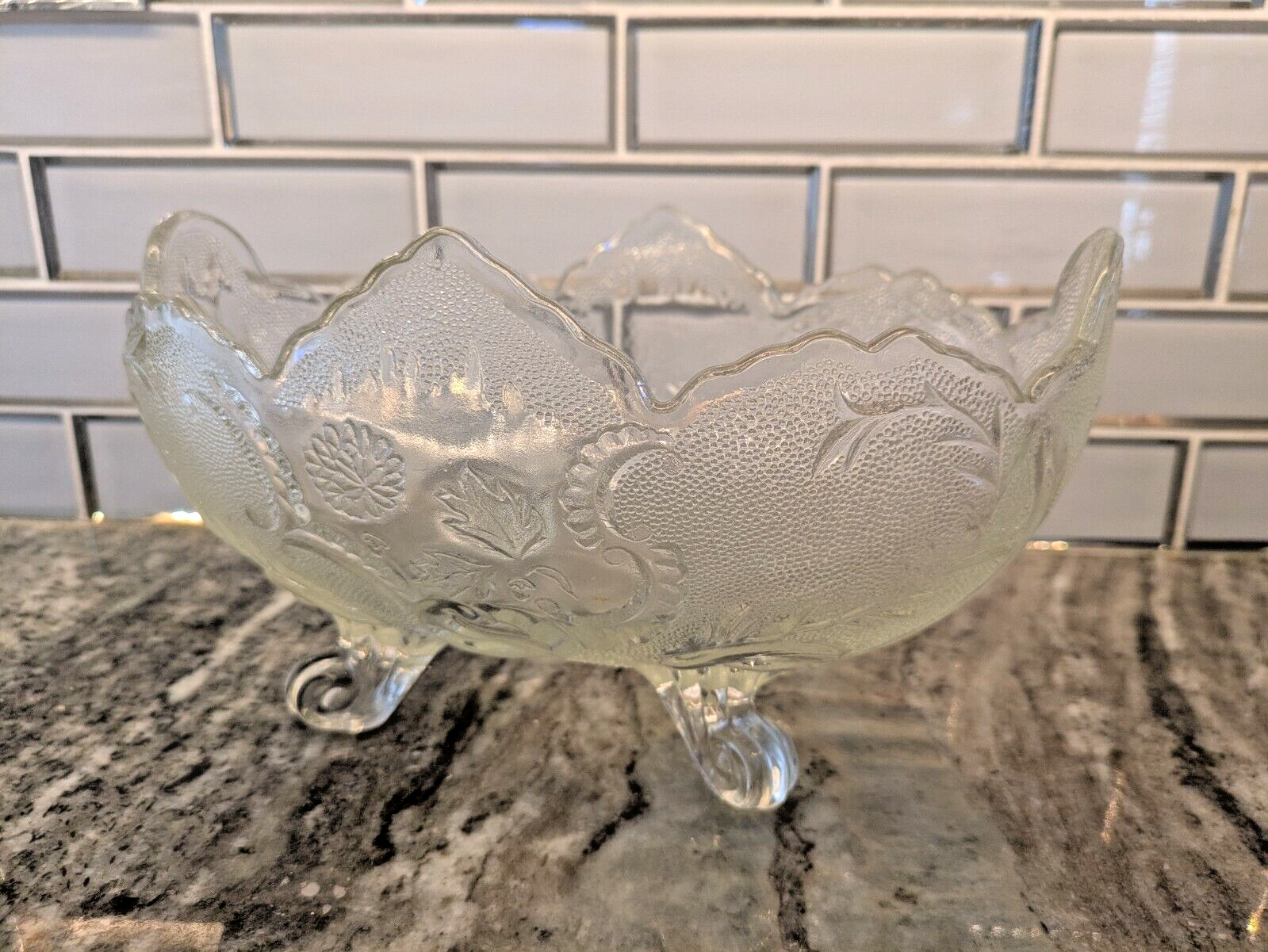 Jeanette Lombardi 10-inch Clear Glass Footed Fruit Bowl