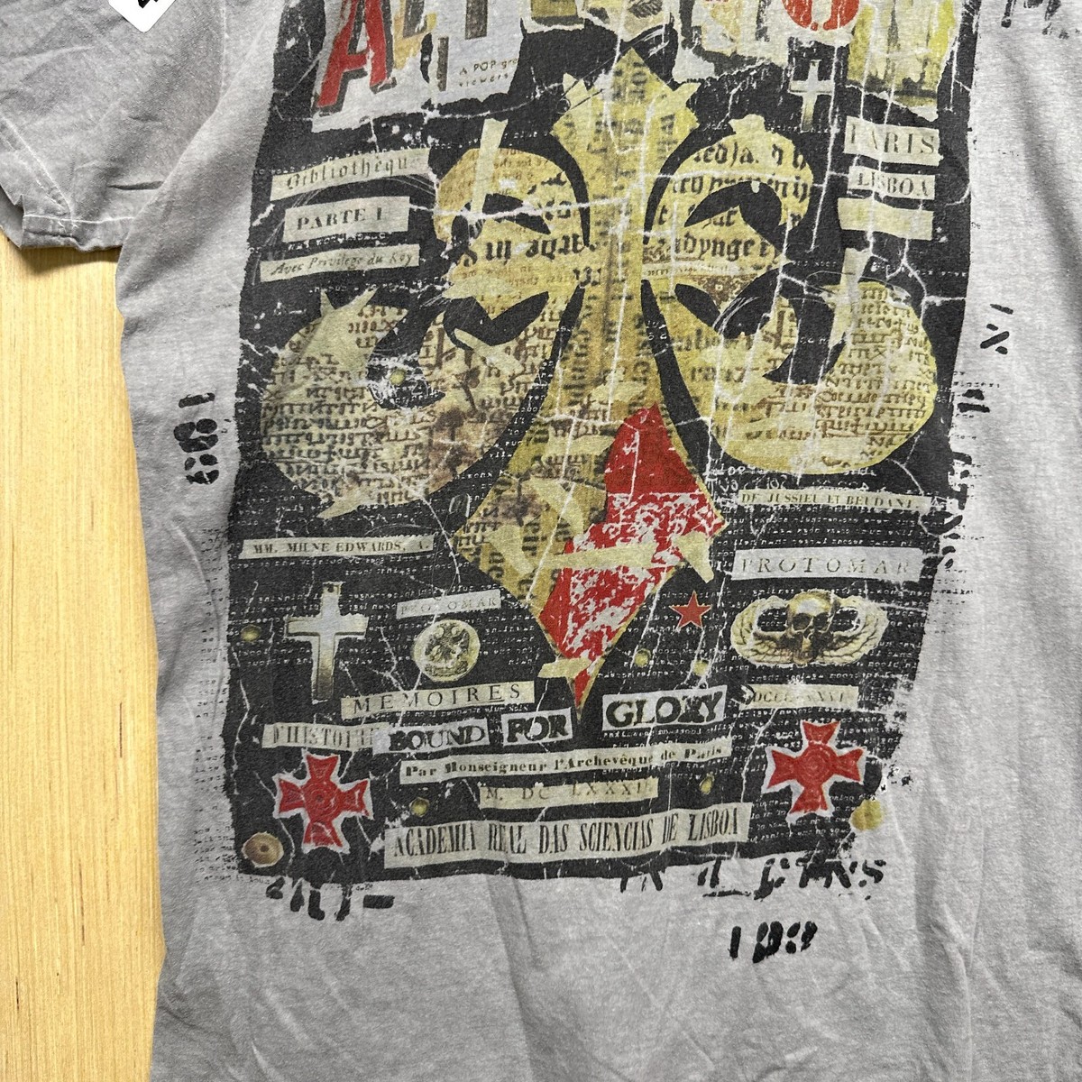 Affliction Shirt Adult Size Large Grey Short Sleeve Men's Graphic