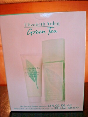 GREEN TEA by Elizabeth Arden Gift Set -Scent Spray & Body Lotion NIB
