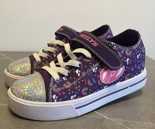 Heelys Uk 1 Snazzy wheeled shoes in purple, multi-color, and rainbow print