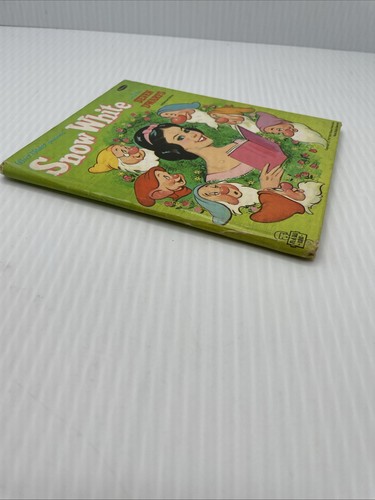 VINTAGE 1967 WHITMAN WALT DISNEY'S SNOW WHITE & SEVEN DWARFS BOOK - Picture 2 of 3