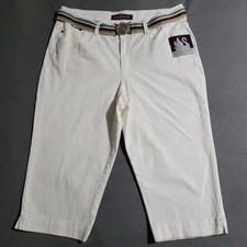 Gloria Vanderbilt Belted Capris Pants Women's Size 16 Stretch White Wash Glenn