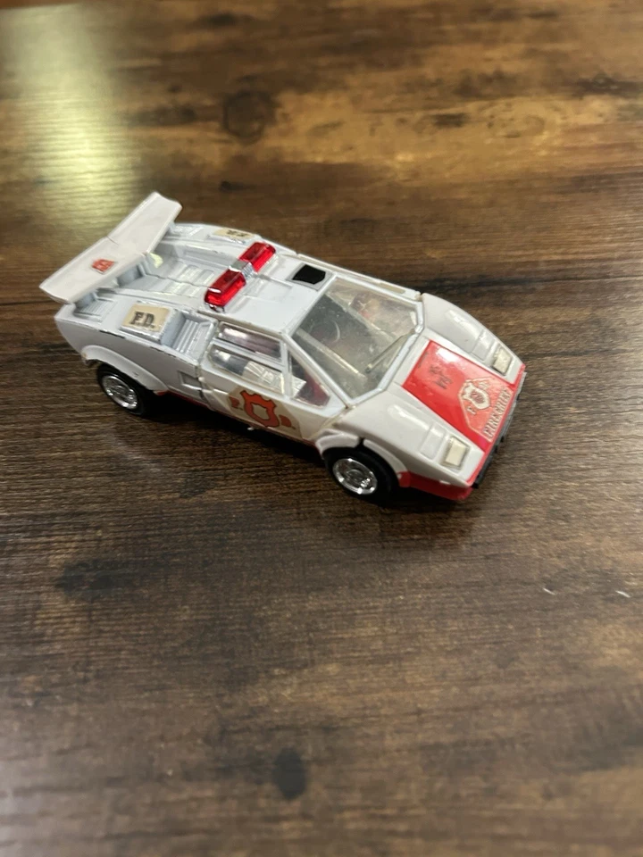 Transformers G1 ALERTA ROJA Takara 1980-82 Jefe de Bomberos Blanco Lamborghini De Colección Foto 2 de 4