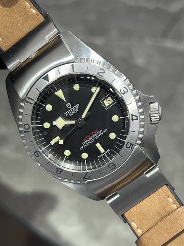 TUDOR Black Bay P01 70150-0001 TO281196