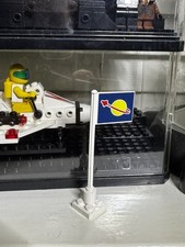 VINTAGE LEGO CLASSIC SPACE LOGO FLAG ONLY IN BETA-1 COMMAND 6970 1980'S