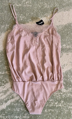 Express Conscious Edit Cami Career Bodysuit Soft Lace Blush Pink S