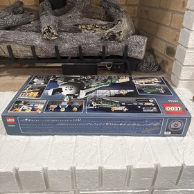 LEGO Advanced Models: Emerald Night (10194)