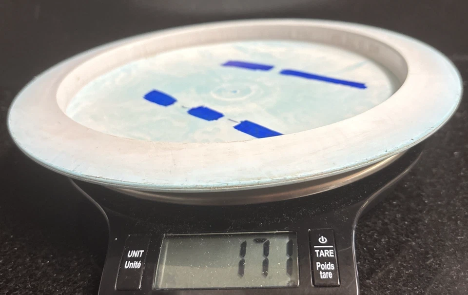 Discraft ESP Crank Distance Driver 171g Swirly White/Blue Used - Image 3 of 4