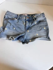 So Jeans  Daisies Juniors Jean Shorts Size 14