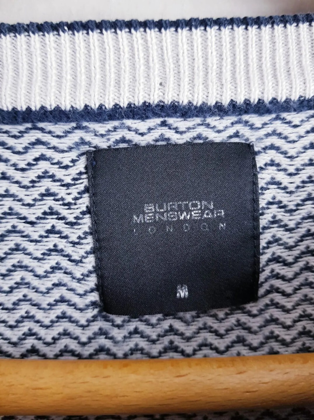 BURTON MENSWEAR MENS JUMPER SIZE MEDIUM GREY WHITE LONG SLEEVE ROUND NECK image 4