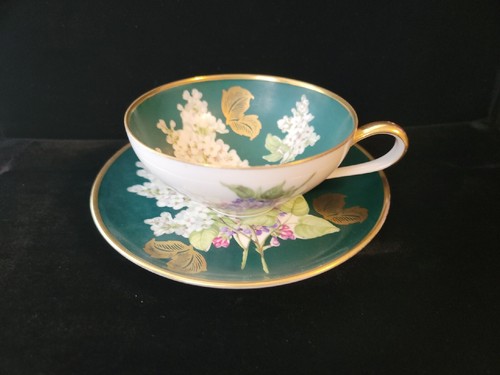 Beautiful KPM Cup & Saucer Set Dogwood Blossoms Green with Gold Highlights - Picture 7 of 10