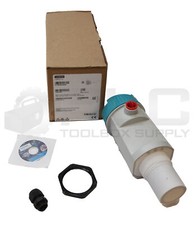 NEW SIEMENS 7ML52010EA0 ULTRASONIC LEVEL TRANSMITTER 2 WIRE  *UPS RED AVAILABLE*