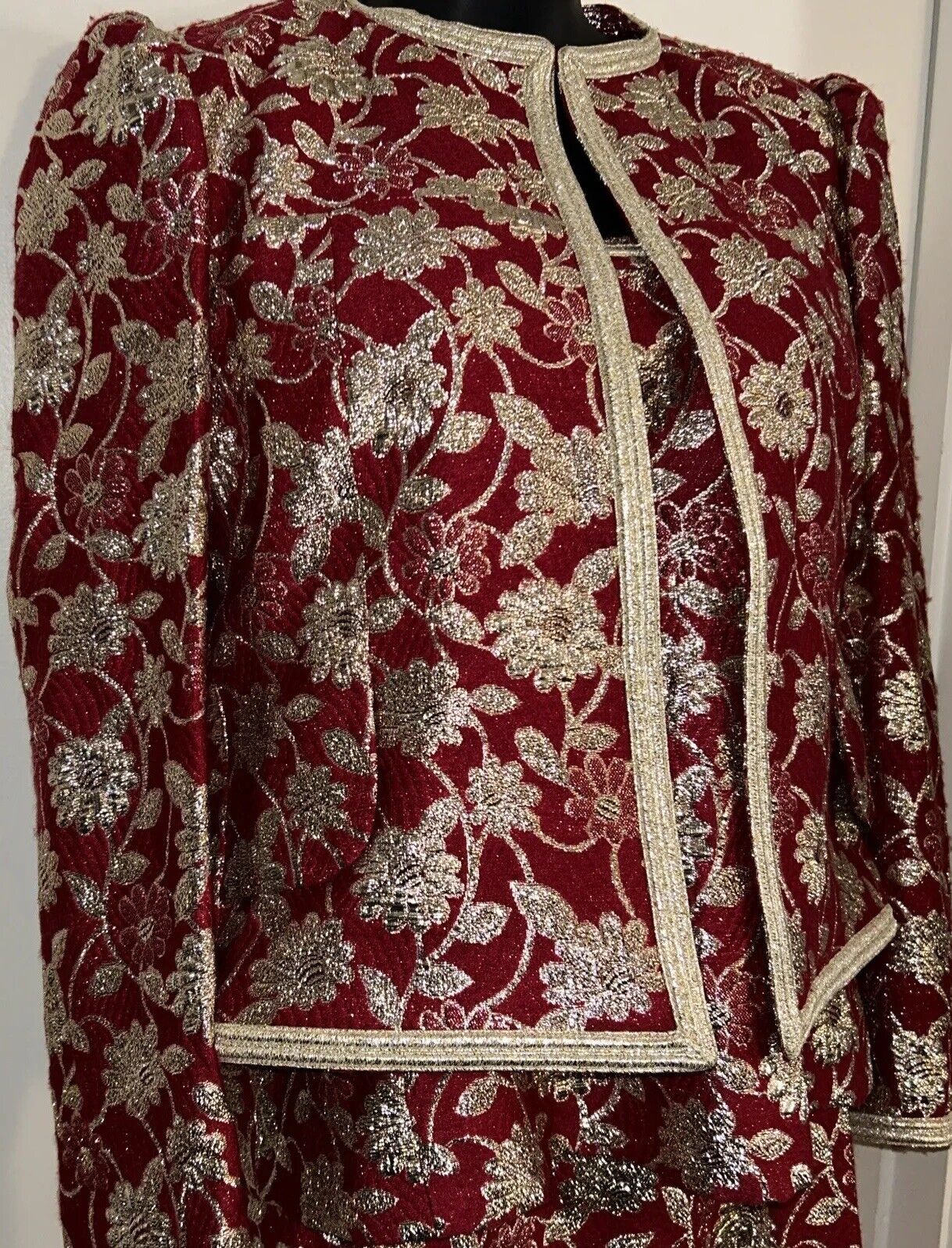 Picture 5 of 23