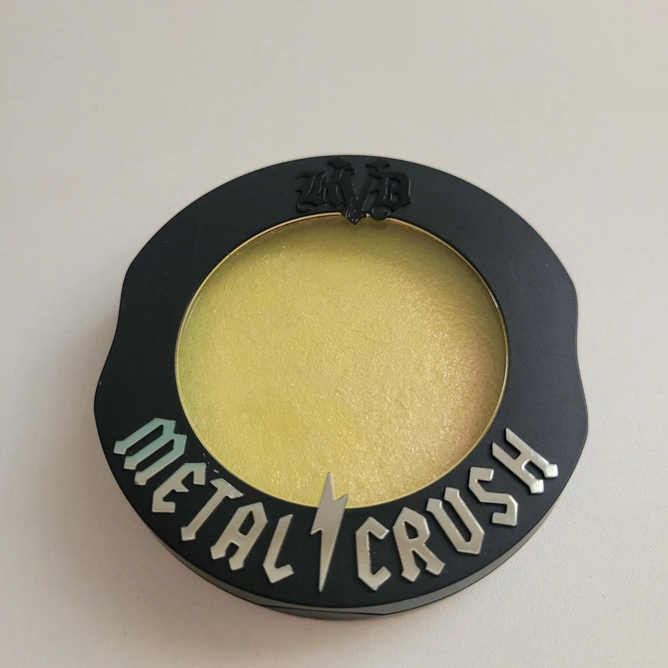 Kat Von D Metal Crush Highlighter GRAVITRON 全尺寸 0.18 盎司全新无盒 — 第 2/4 张图片
