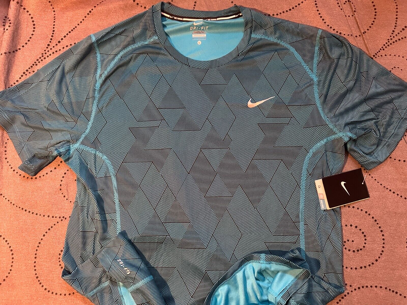 Picture 2 of 3