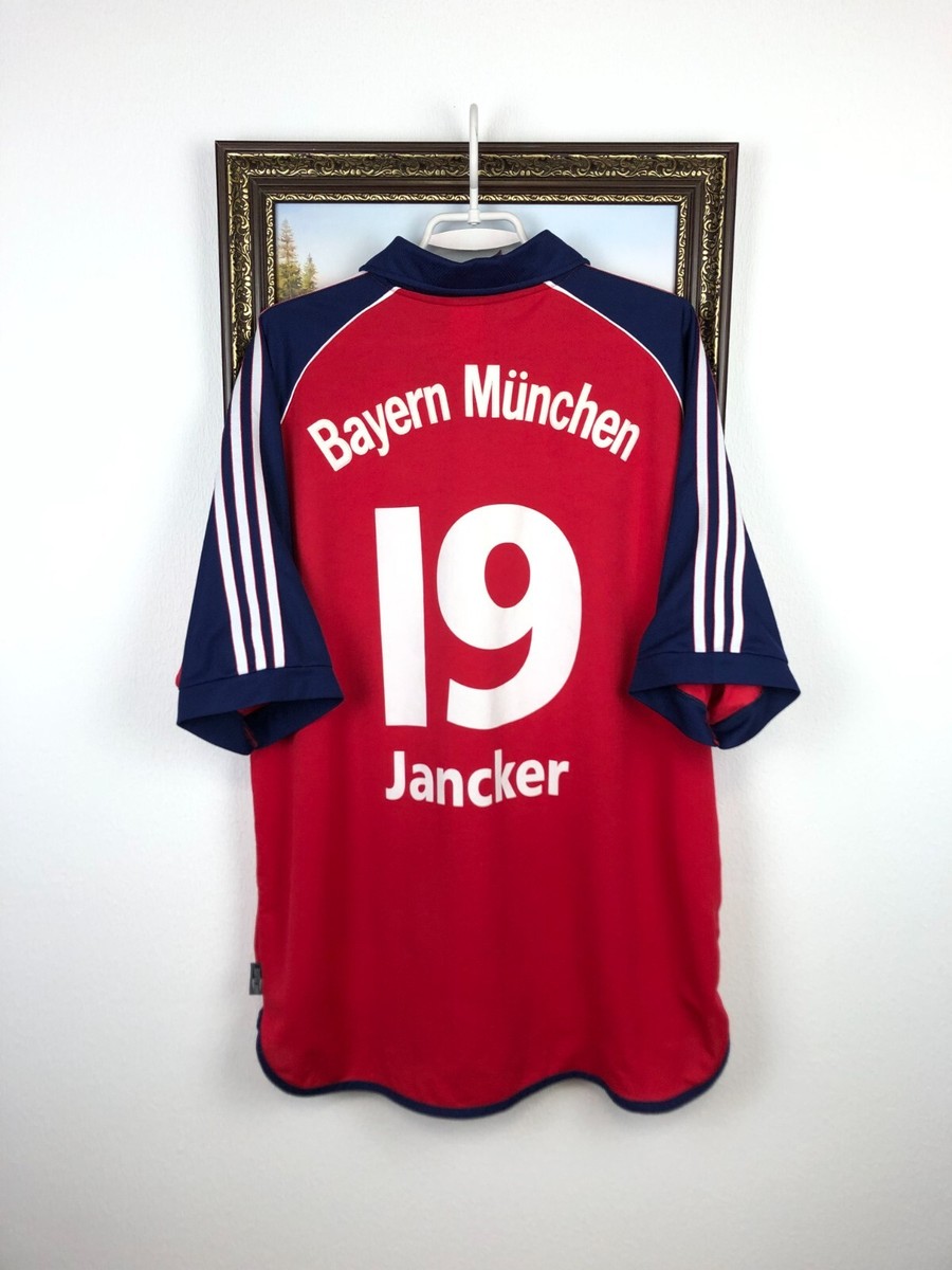 Bayern Munich Home football shirt 1999 Soccer #19 Jancker Adidas