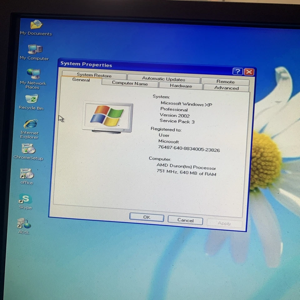 Nice ~ IBM NetVista A40 2284-47U AMD Duron 751MHz 640MB  40GB Windows XP Pro SP3 - Image 2 of 4