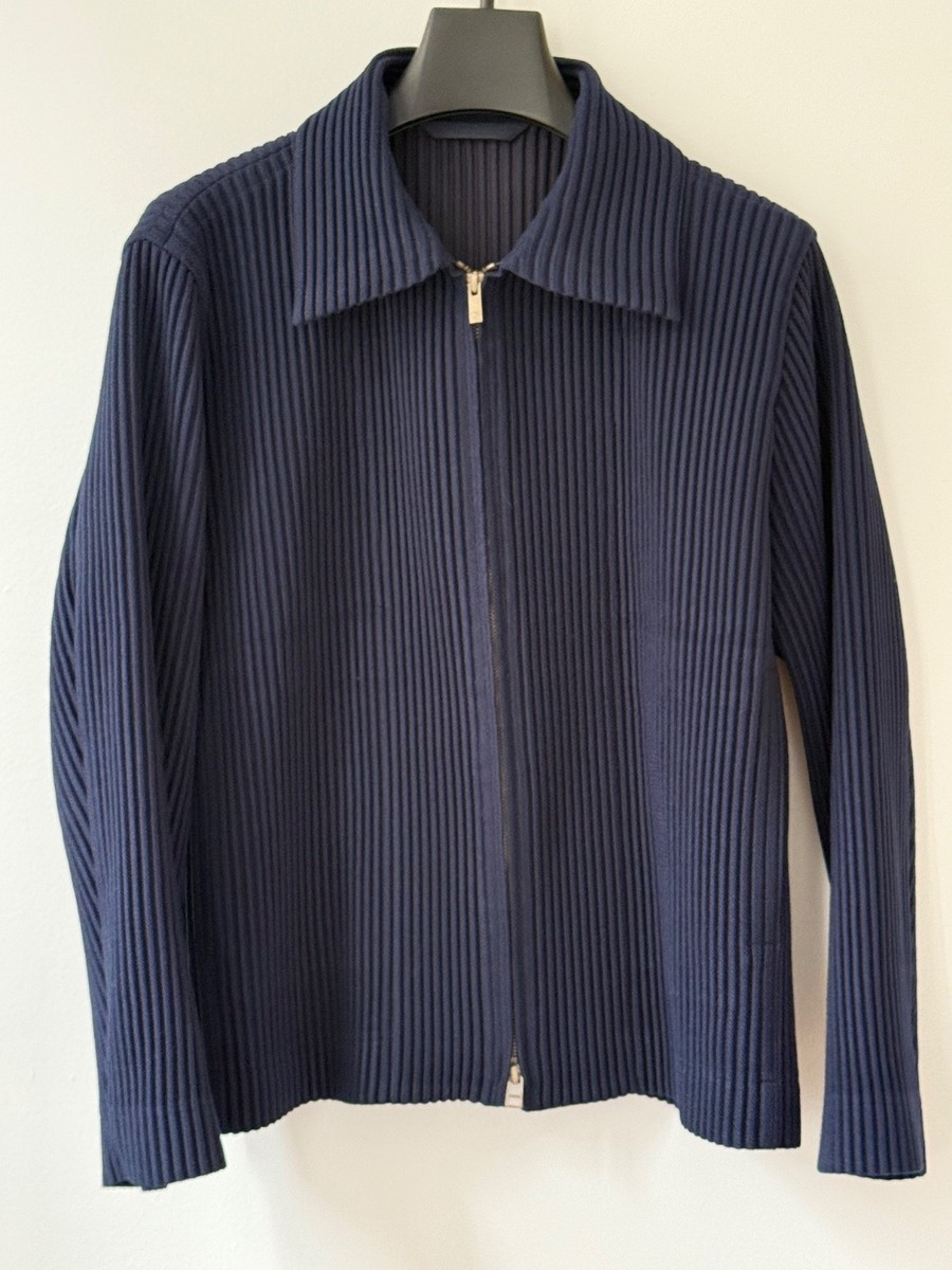 【最終値下げ】HOMME PLISSE ISSEY MIYAKE ネイビー３ Mens HOMME PLISSÉ ISSEY MIYAKE Pleated Navy Wool Like Zip Blouson