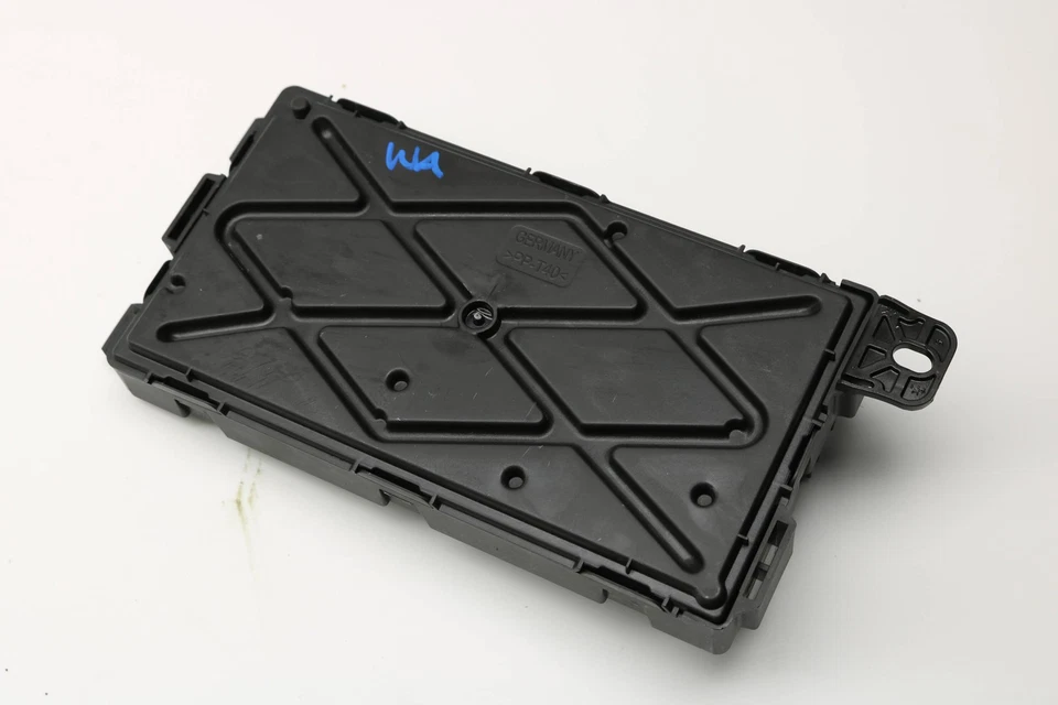 2017–2020 BMW 440I GRAN COUPE — модуль управления задним кузовом / BCM 9329702 - Изображение 2 из 3