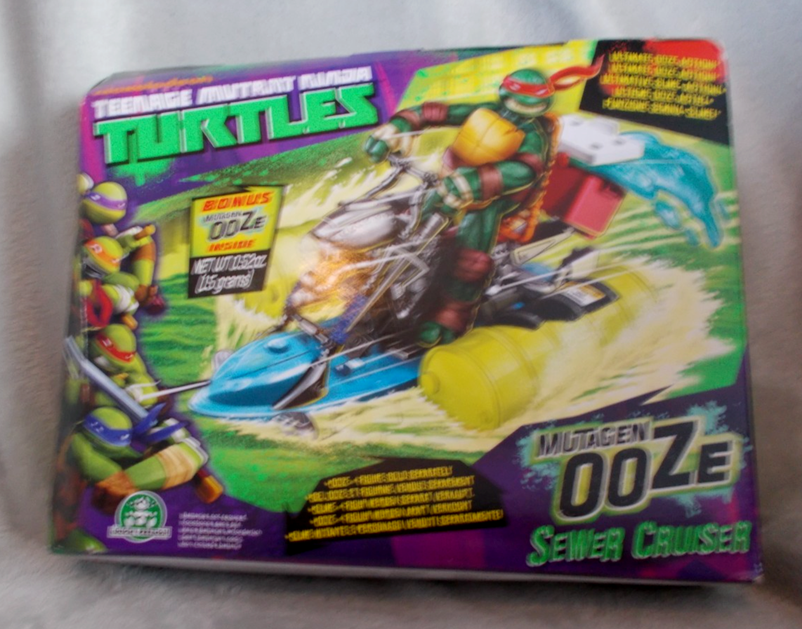 RARE TMNT Teenage Mutant Ninja Turtles Mutagen Ooze Sewer Cruiser - NEW & SEALED