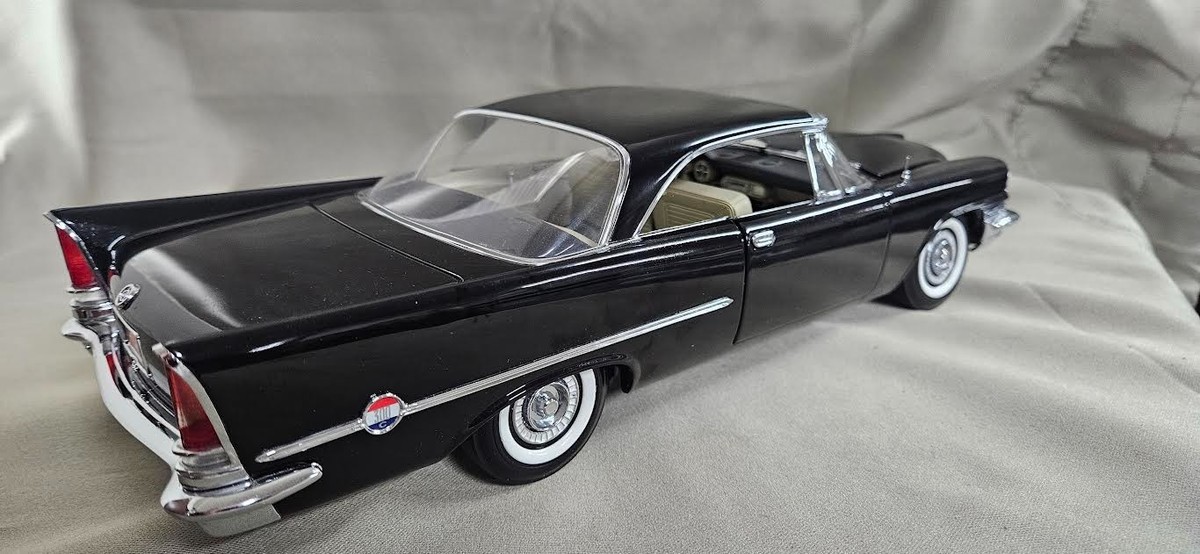 Ertl Collectibles 1957 Chrysler 300C 1:18 Scale Die Cast | eBay