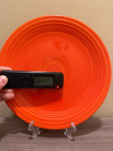 9.5" VINTAGE RADIOACTIVE FIESTAWARE SALAD PLATE