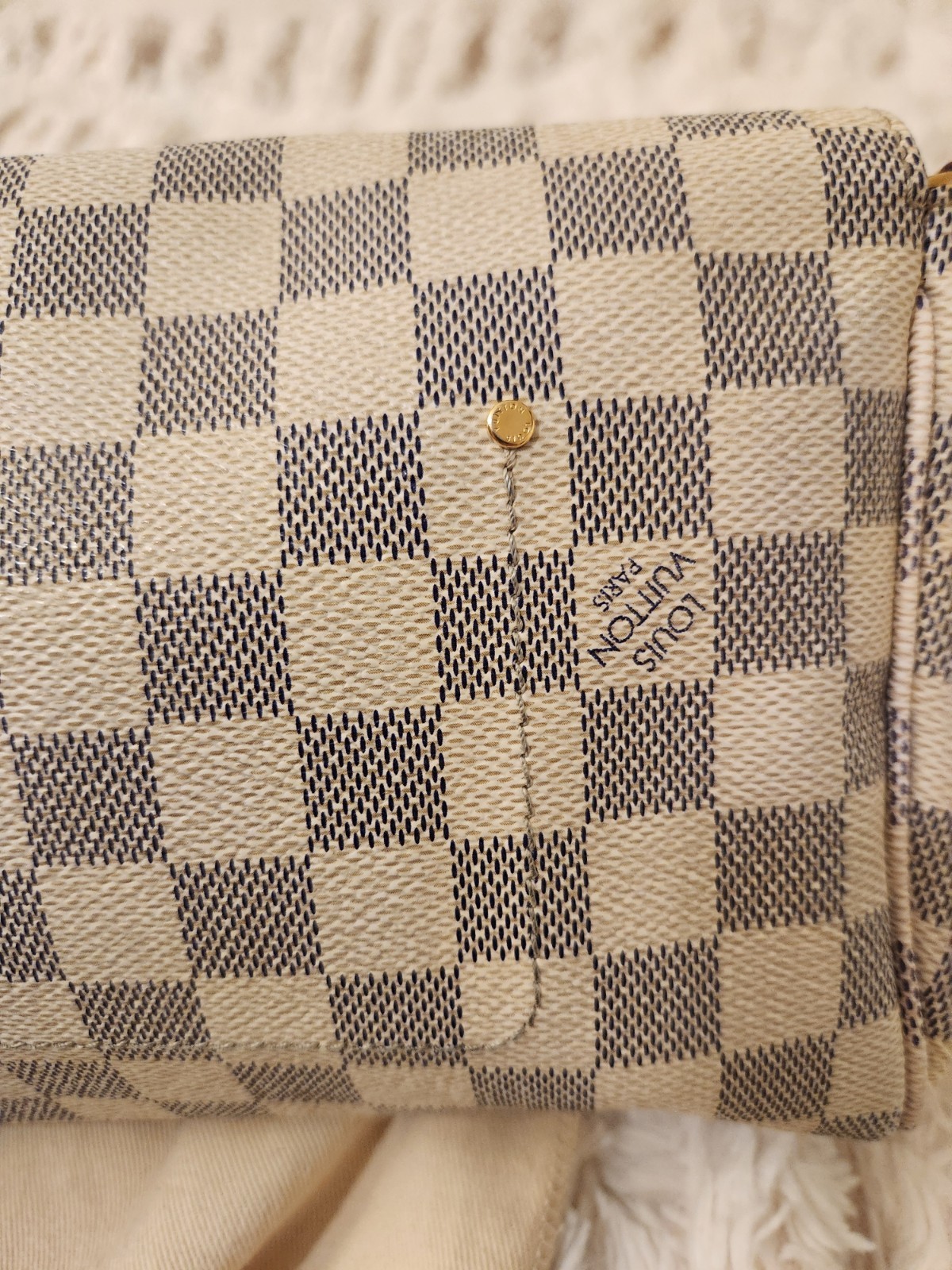 Louis Vuitton Favorite Damier  Azur Canvas image 6