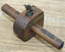 P. QUIGLEY NEWARK NJ WOOD/BRASS MARKING GAUGE-ANTIQUE HAND TOOL-MORTISE