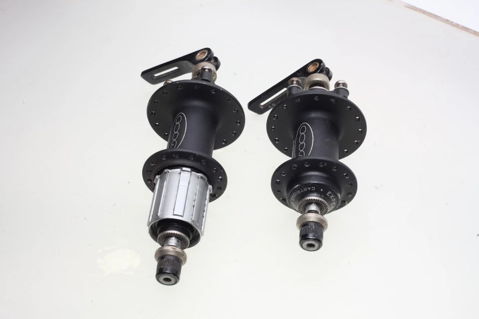 复古 Cannondale Coda Expert 4 螺栓盘山地车轮毂套件 135/100 毫米带 QR 斜挎包 — 第 2/4 张图片