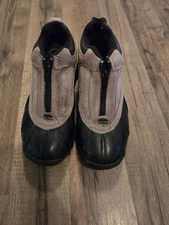 Totes Waterproof Duck Shoes Womens 7 Brown Black Suede Leather Zip Up Low Top