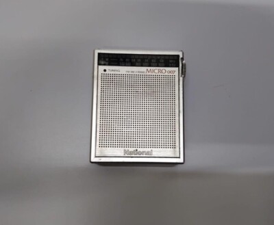 National Micro RF 007 Vintage Radio With Case And Earphone Japan
